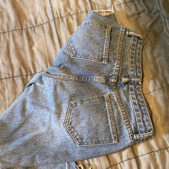 Jeans - Picture 2 of 2